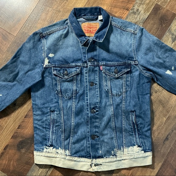 Levi’s Men’s Trucker Jacket - Baez Distressed Bleach Wash - Size M - Picture 3 of 9